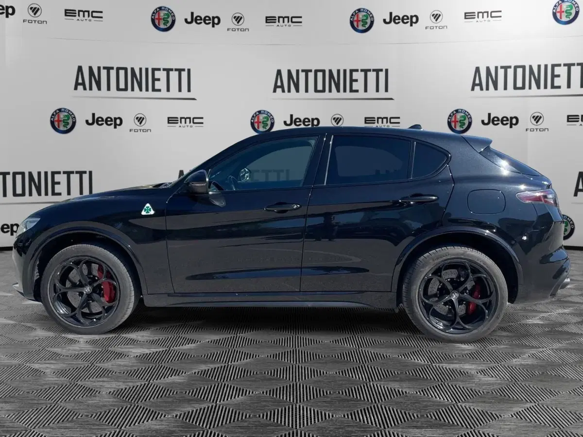 Alfa Romeo Stelvio usata a Ancona (8)