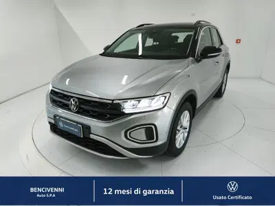Volkswagen T-Roc 1.5 tsi Life del 2023 usata a Catanzaro