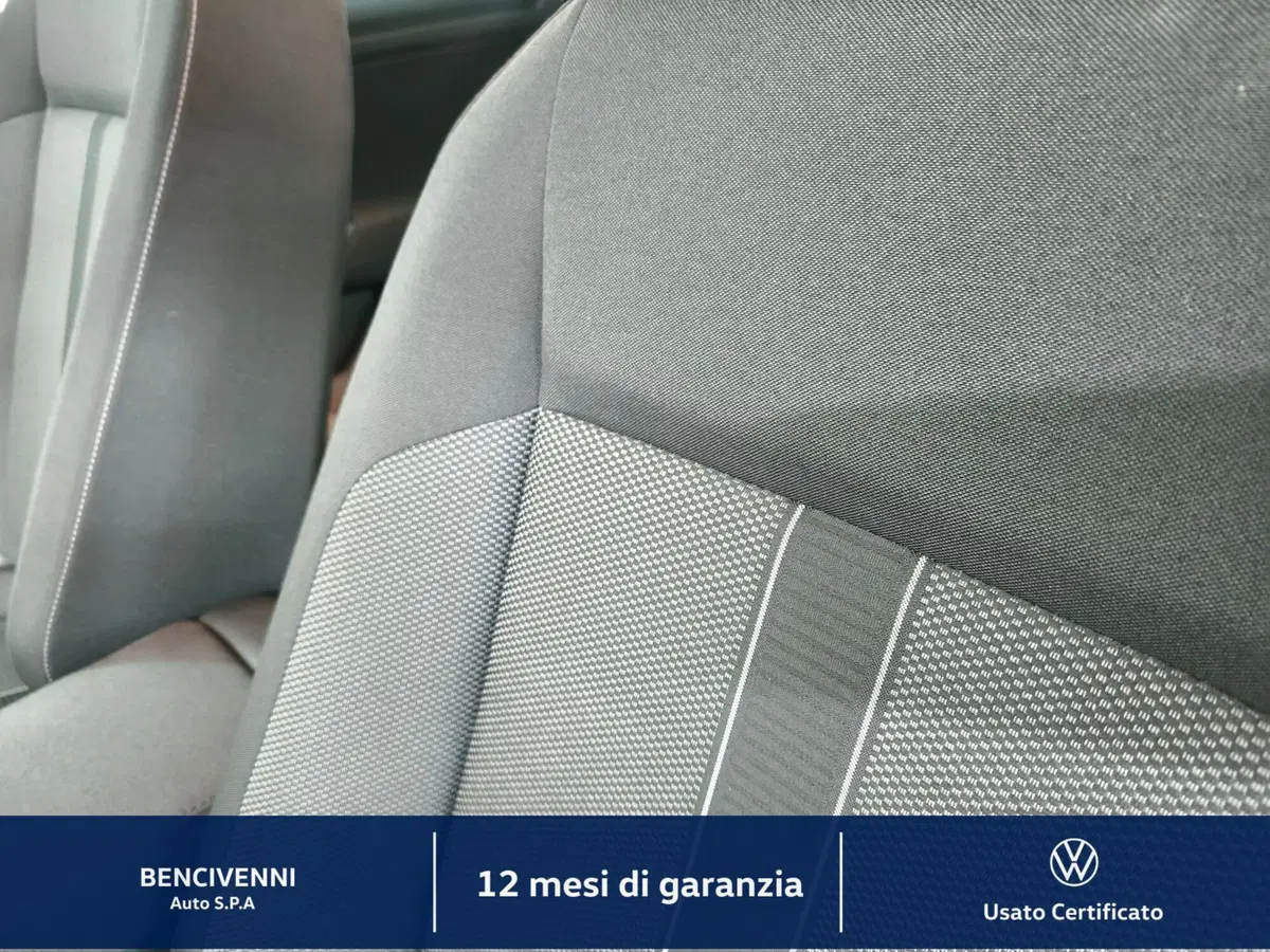 Volkswagen T-Roc usata a Catanzaro (18)