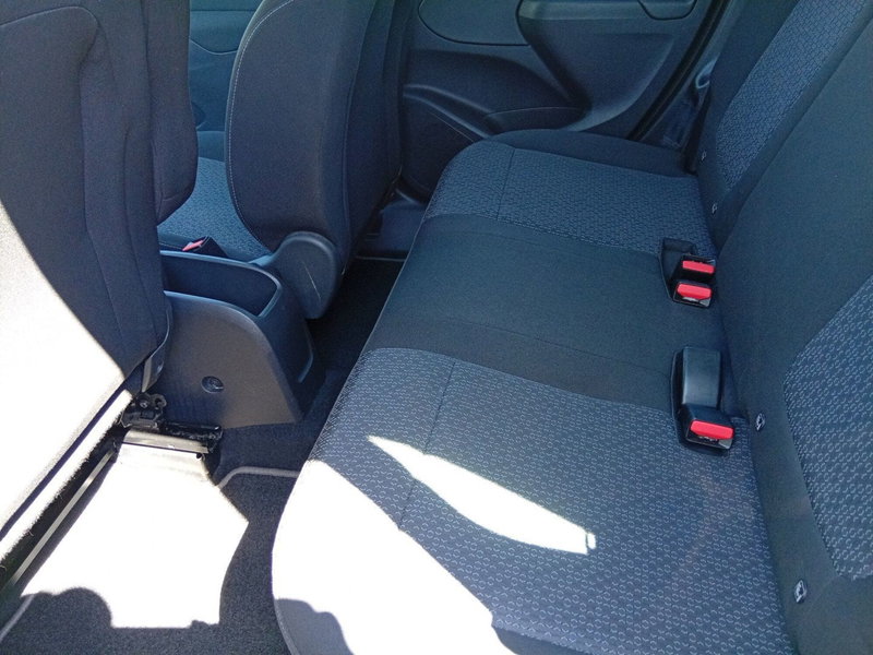 Opel Crossland usata a Catania (11)