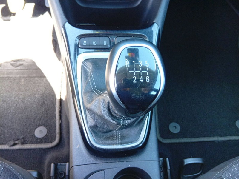 Opel Crossland usata a Catania (13)