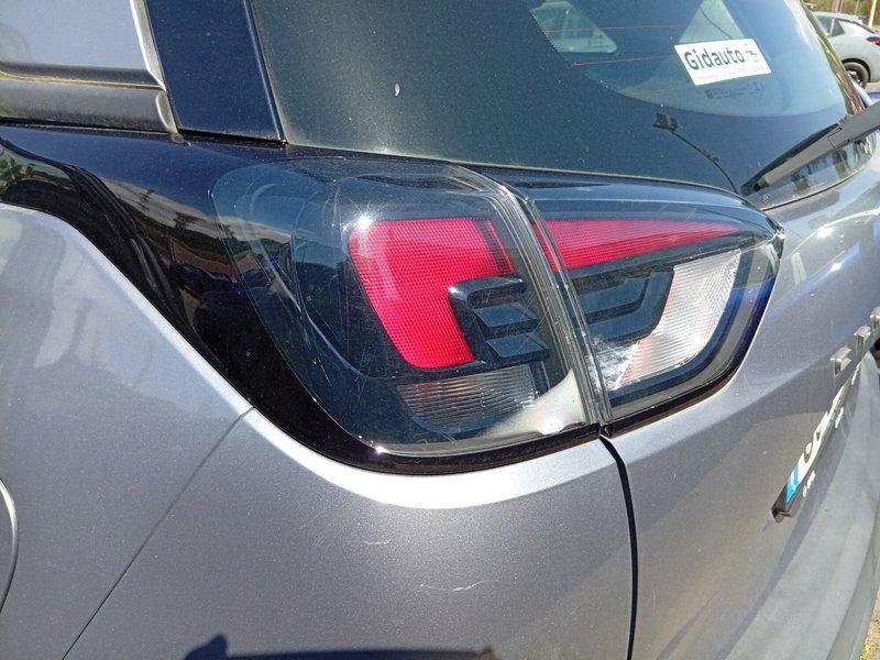 Opel Crossland usata a Catania (6)