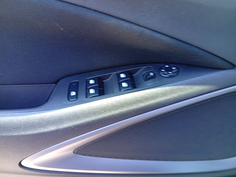 Opel Crossland X usata a Catania (18)