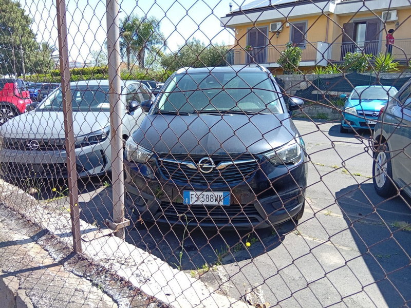 Opel Crossland X usata a Catania (5)