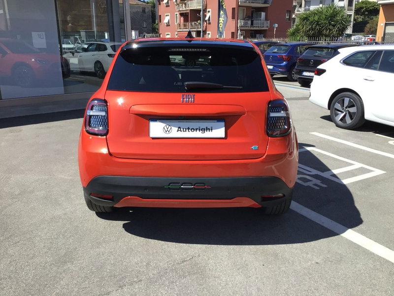 Fiat 600e usata a Genova (6)