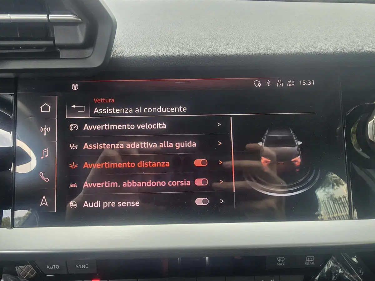 Audi A3 Sportback usata a Massa-Carrara (13)