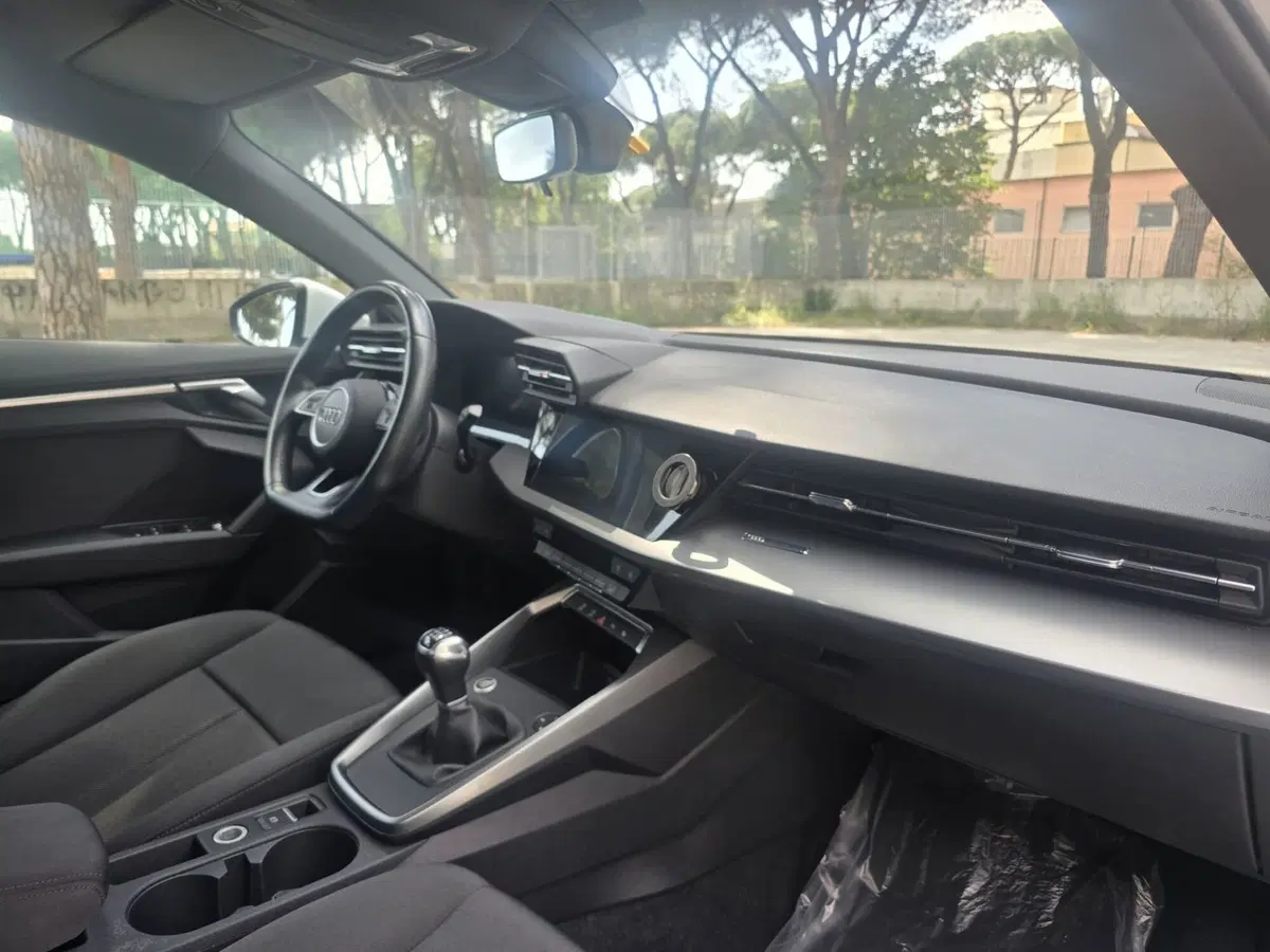 Audi A3 Sportback usata a Massa-Carrara (19)