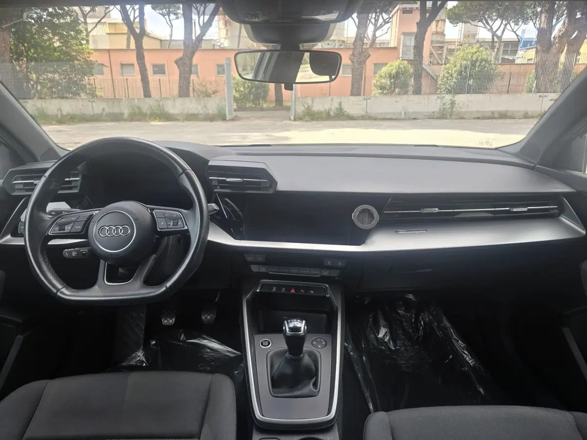 Audi A3 Sportback usata a Massa-Carrara (6)