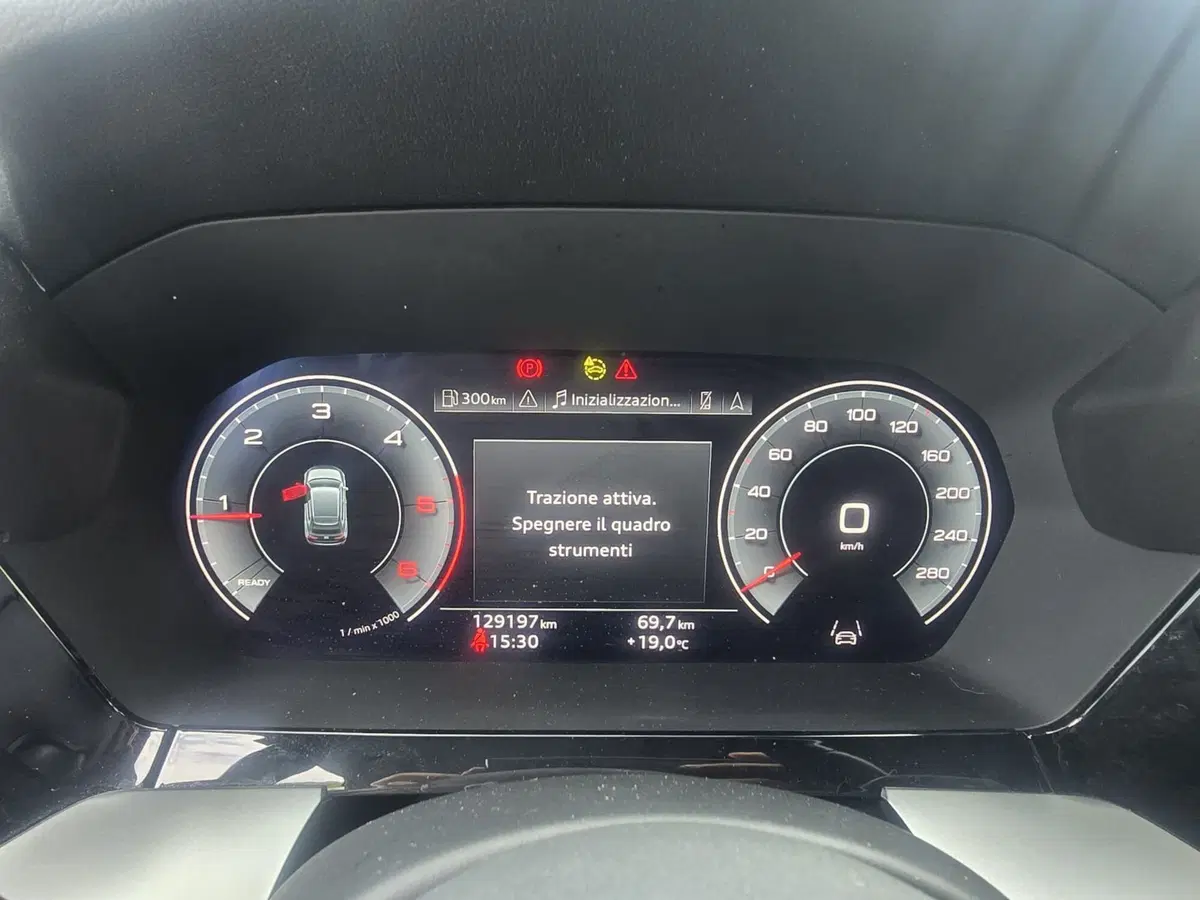 Audi A3 Sportback usata a Massa-Carrara (9)