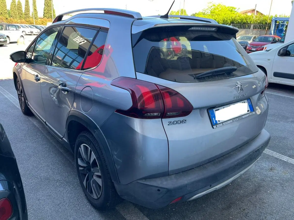 Peugeot 2008 usata a Lucca (7)