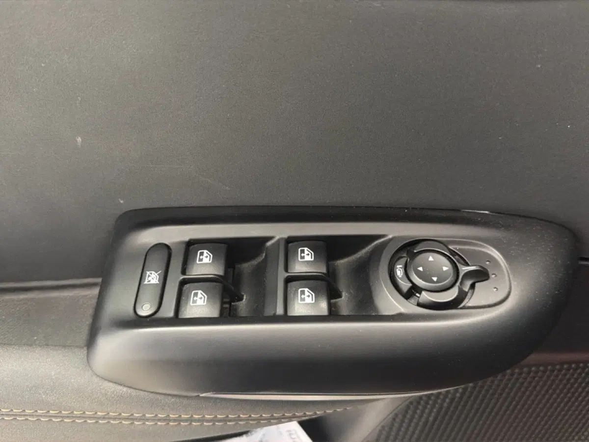 Alfa Romeo Tonale usata a Palermo (9)