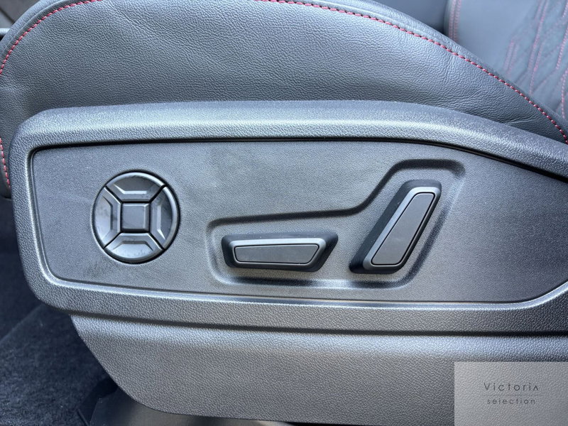 Audi Q5 Sportback nuova a Brescia (11)