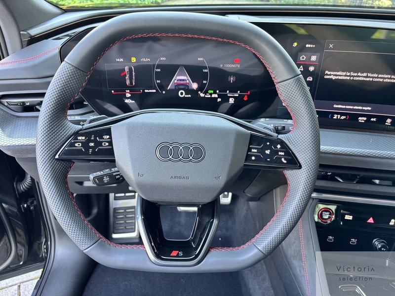 Audi Q5 Sportback nuova a Brescia (12)