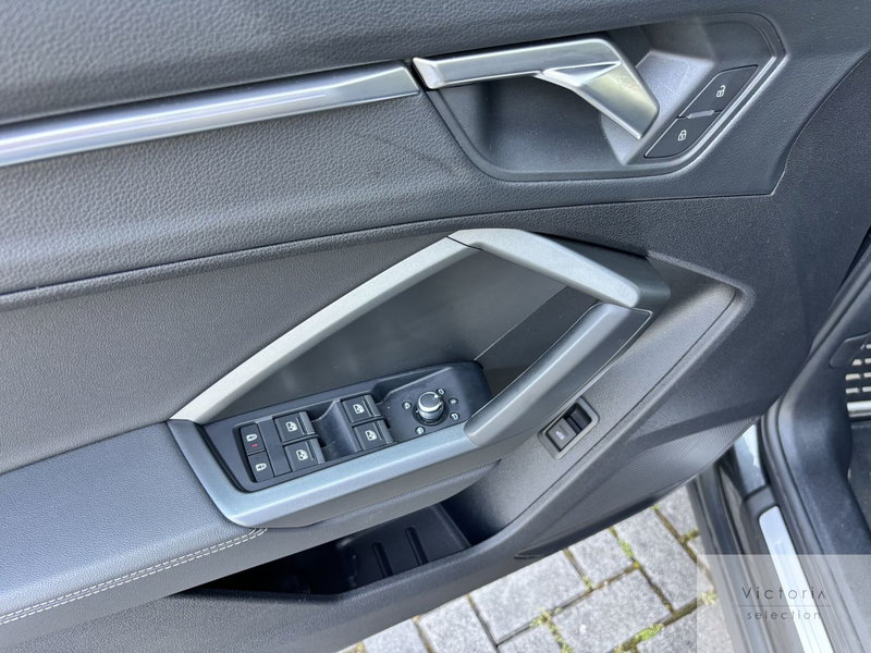 Audi Q3 Sportback usata a Brescia (8)