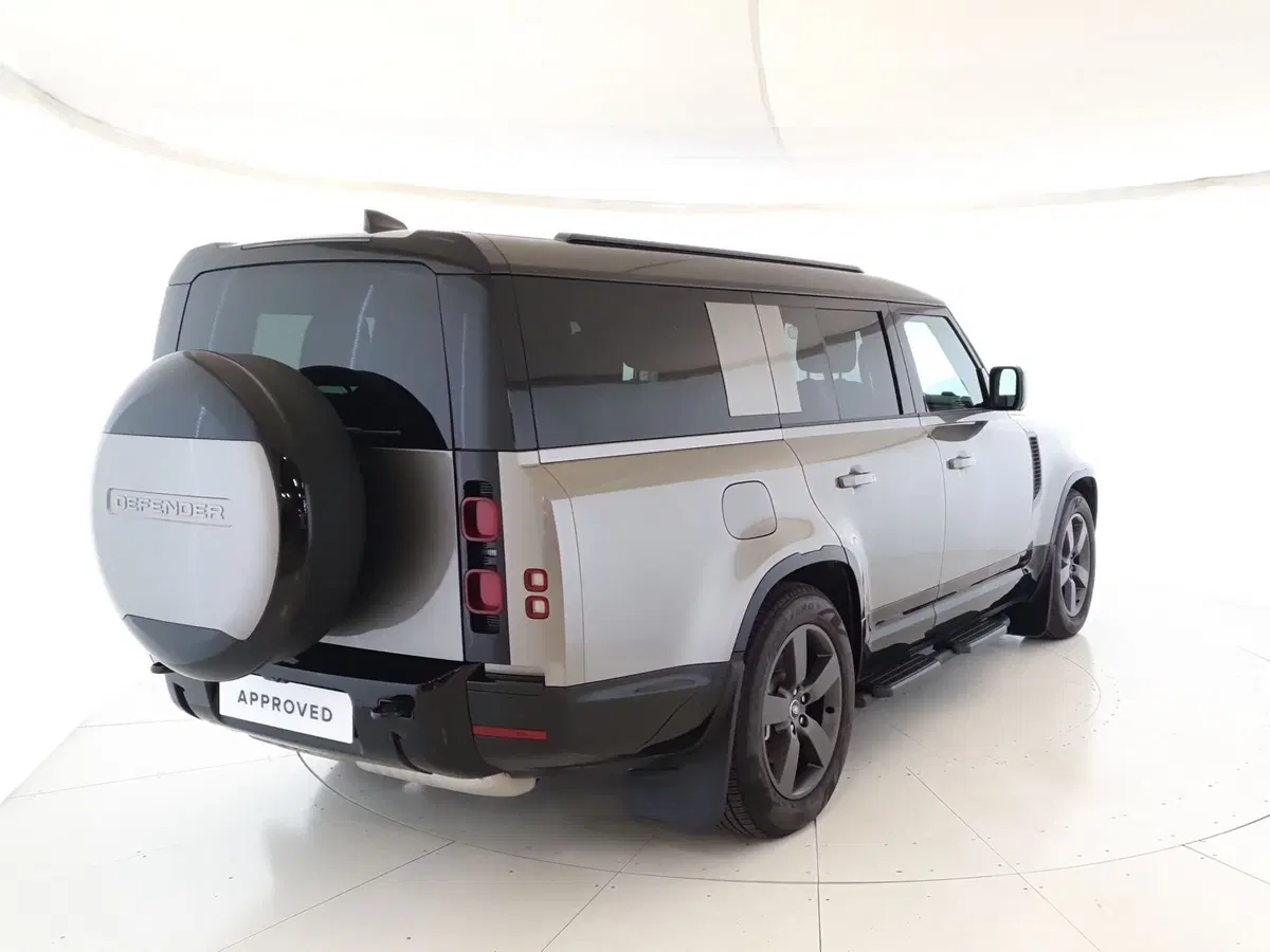 Land Rover Defender usata a Monza e Brianza (2)