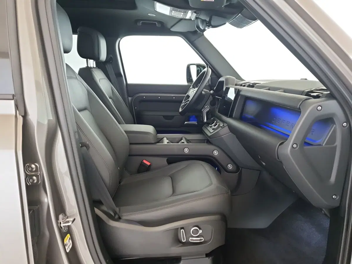 Land Rover Defender usata a Monza e Brianza (3)