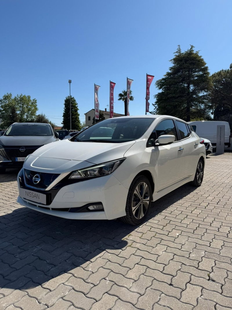 Nissan Leaf usata a Macerata