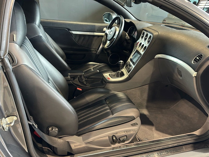 Alfa Romeo Spider usata a Vicenza (14)