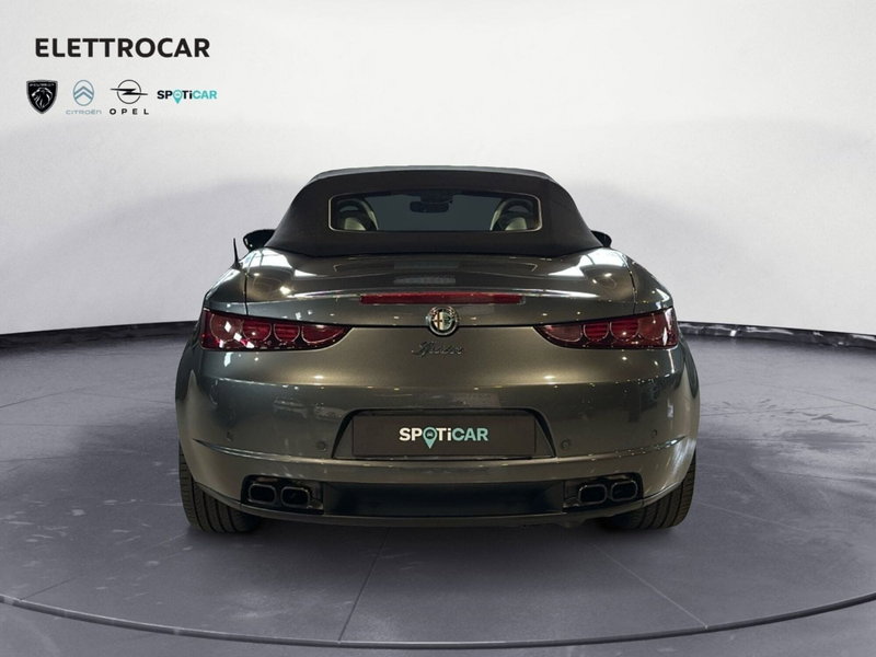 Alfa Romeo Spider usata a Vicenza (4)