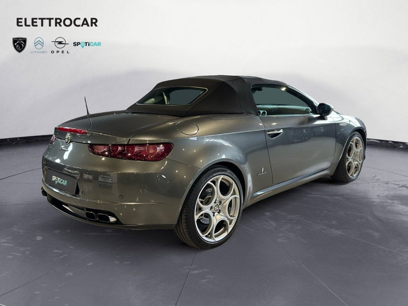 Alfa Romeo Spider usata a Vicenza (6)