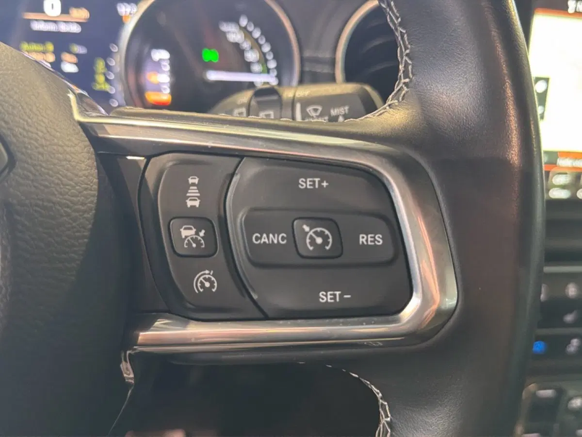 Jeep Wrangler Unlimited usata a Vicenza (20)