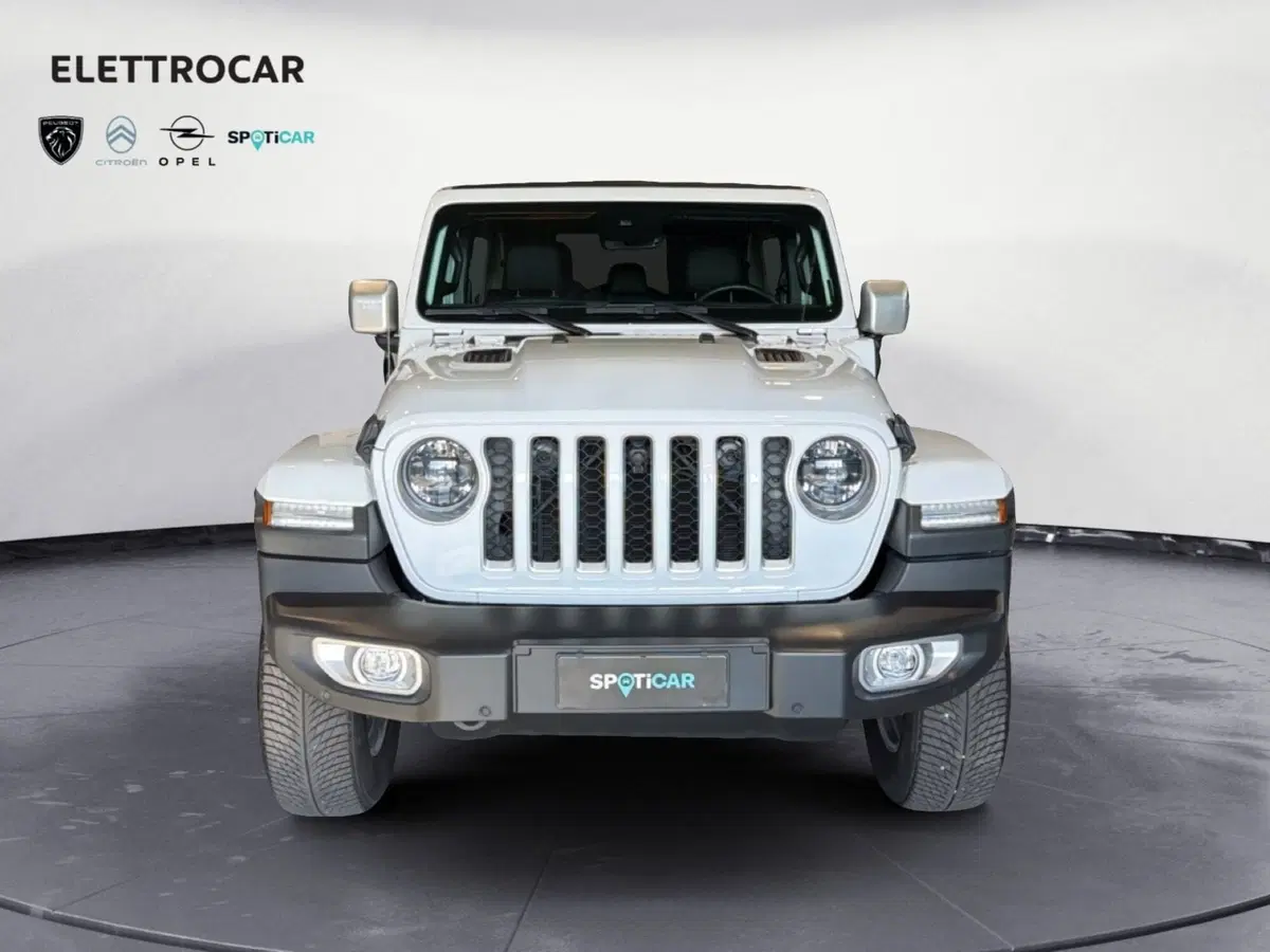 Jeep Wrangler Unlimited usata a Vicenza (8)