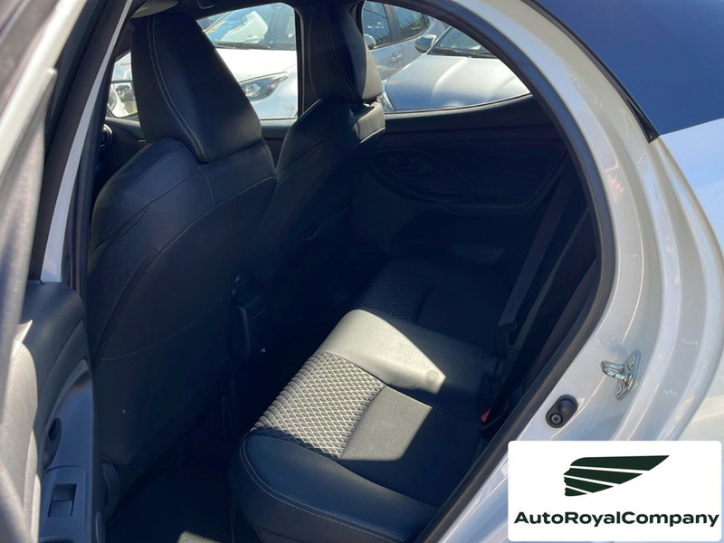 Toyota Yaris usata a Roma (8)