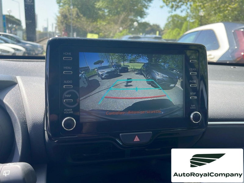 Toyota Yaris Cross usata a Roma (16)