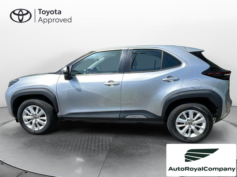 Toyota Yaris Cross usata a Roma (2)