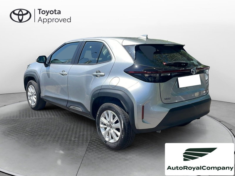 Toyota Yaris Cross usata a Roma (3)
