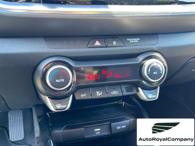 Kia Stonic usata a Roma (16)