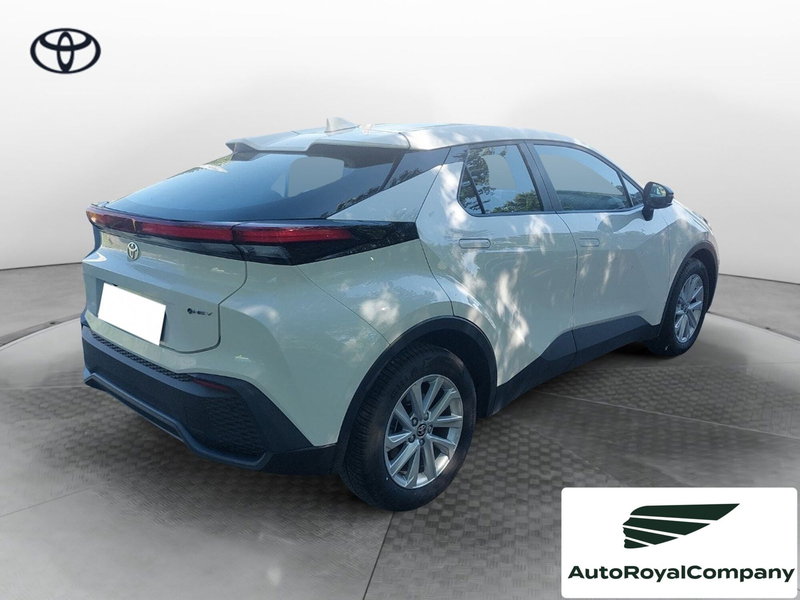 Toyota Toyota C-HR usata a Roma (5)