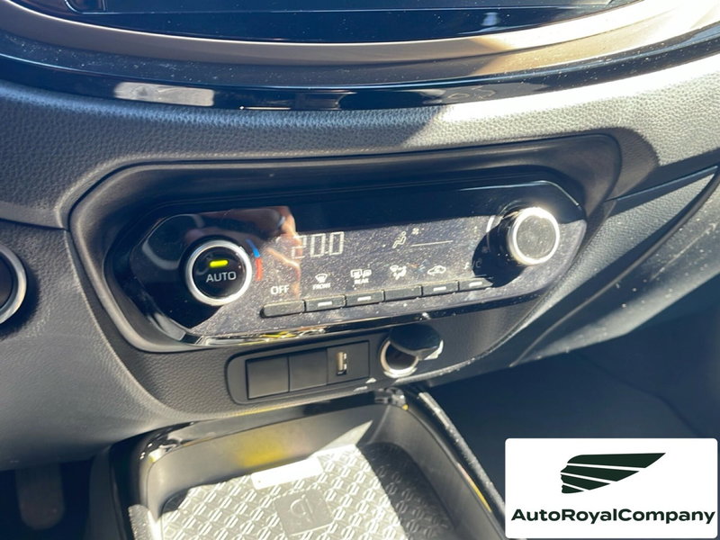 Toyota Aygo X usata a Roma (16)