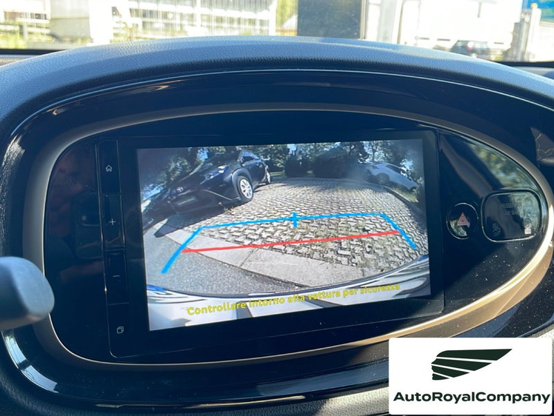 Toyota Aygo X usata a Roma (17)