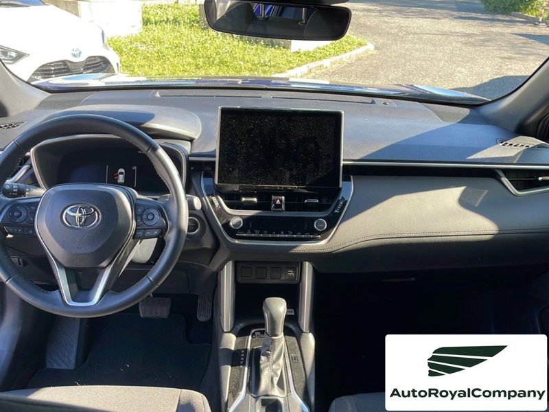 Toyota Corolla Cross Hybrid usata a Roma (11)