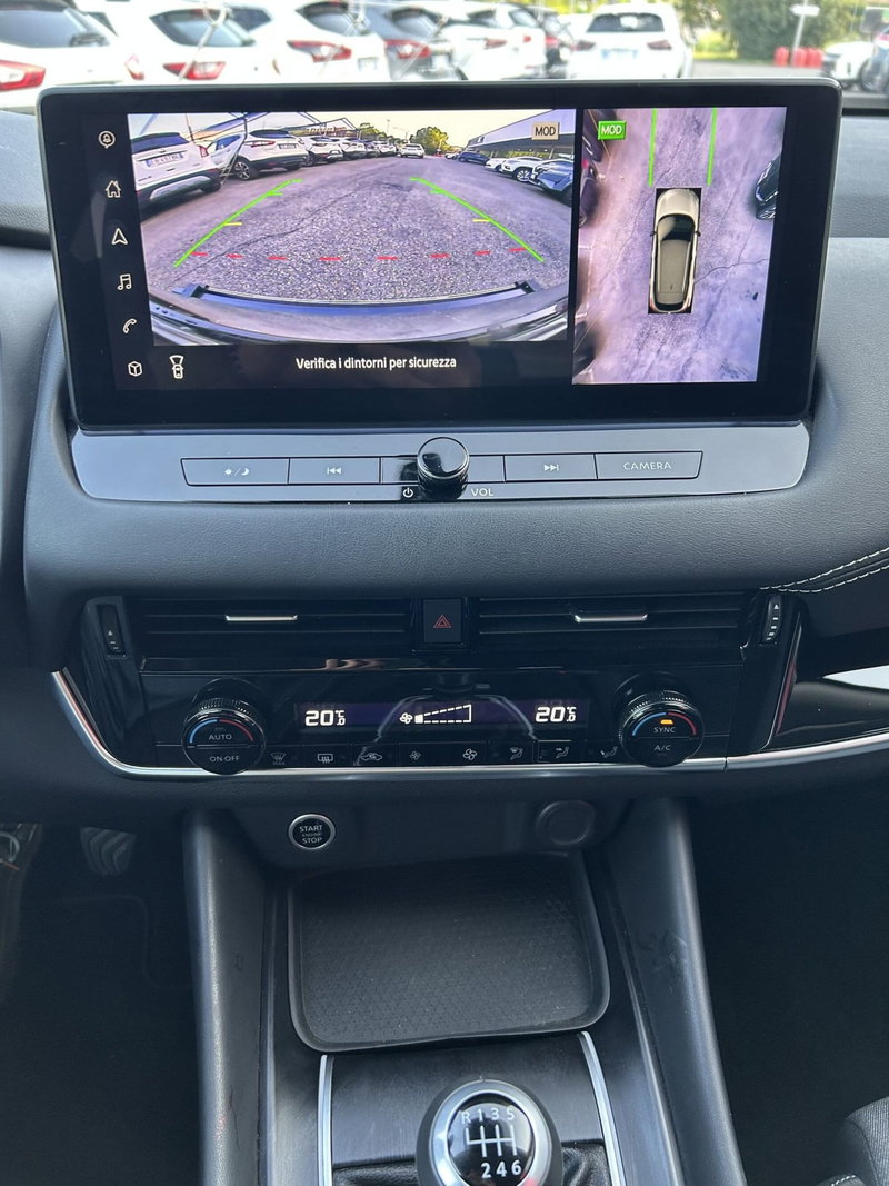 Nissan Qashqai usata a Modena (14)