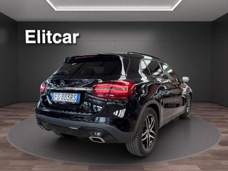 Mercedes-Benz GLA SUV usata a Milano (6)