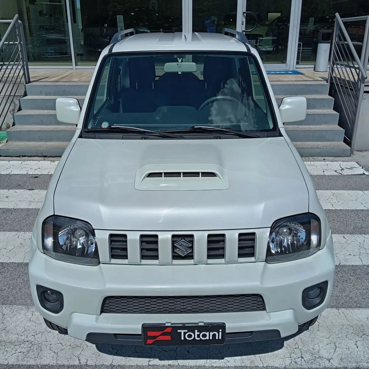 Suzuki Jimny usata a L'Aquila (3)