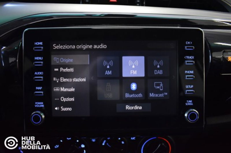 Toyota Hilux usata a Perugia (14)