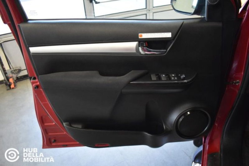 Toyota Hilux usata a Perugia (7)