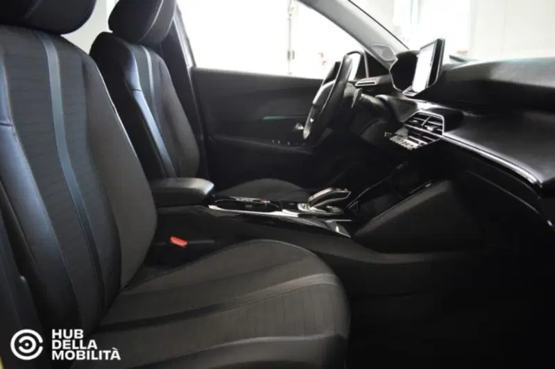 Peugeot 2008 usata a Perugia (16)