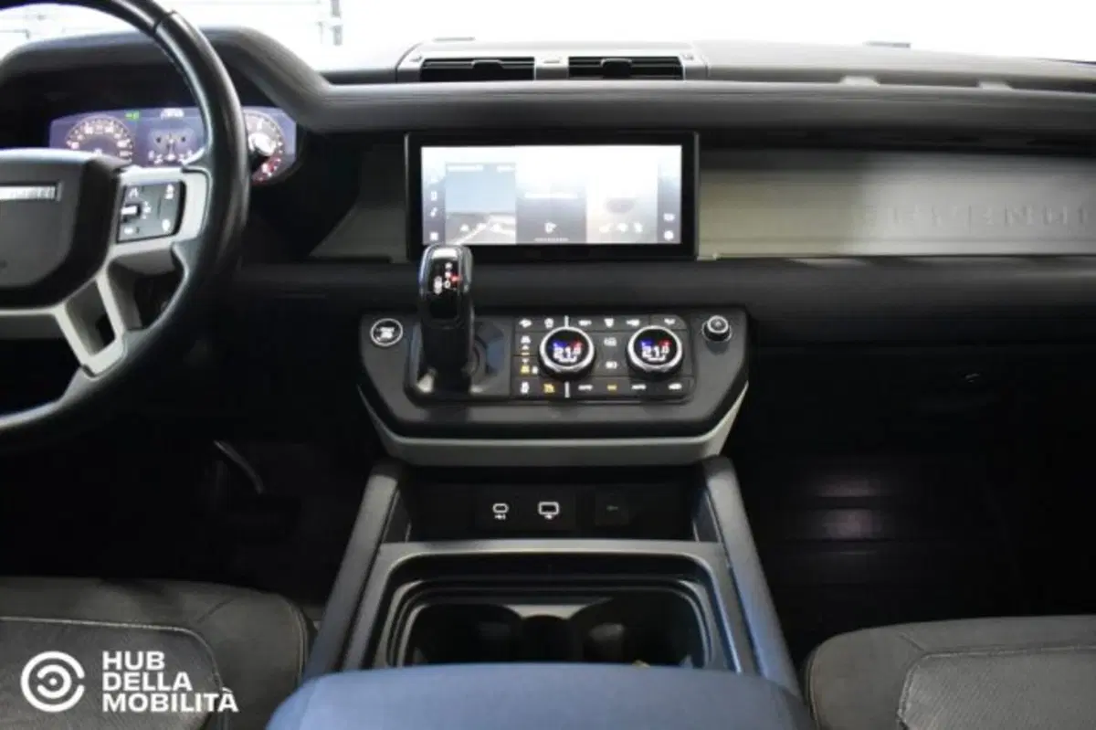 Land Rover Defender usata a Perugia (10)
