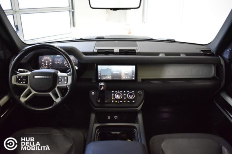 Land Rover Defender usata a Perugia (9)