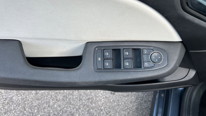 Renault Clio usata a Padova (15)