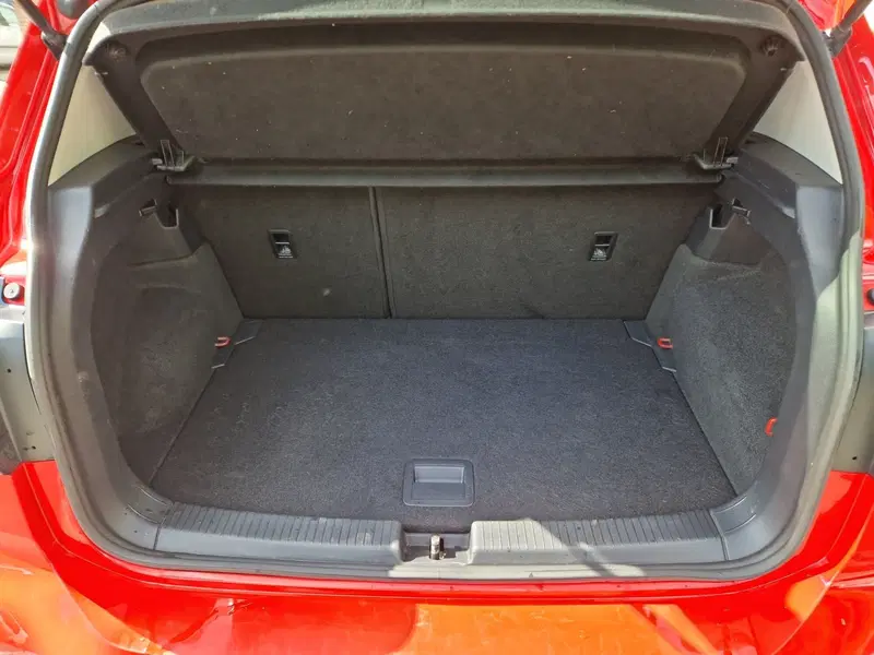 Volkswagen T-Cross usata a Siena (10)