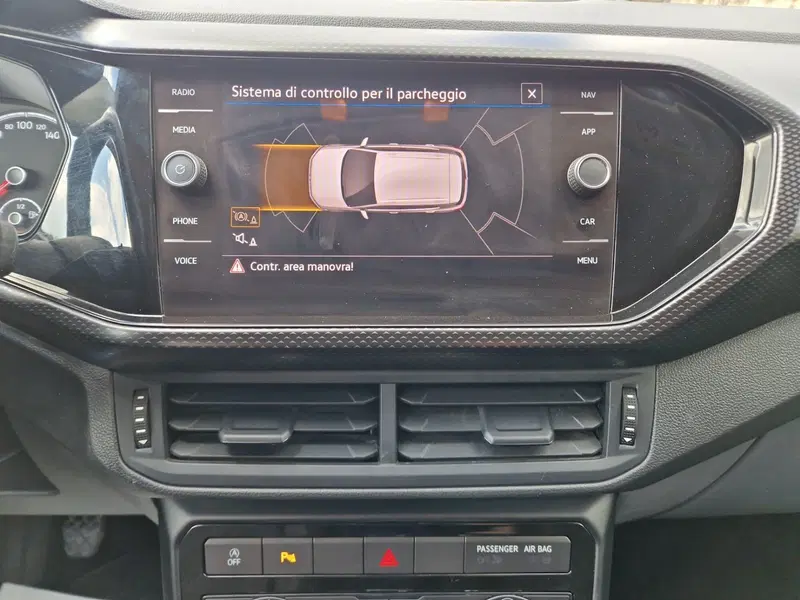 Volkswagen T-Cross usata a Siena (14)