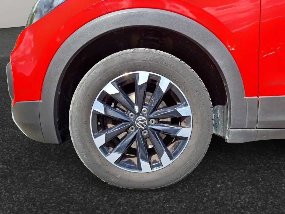 Volkswagen T-Cross usata a Siena (9)