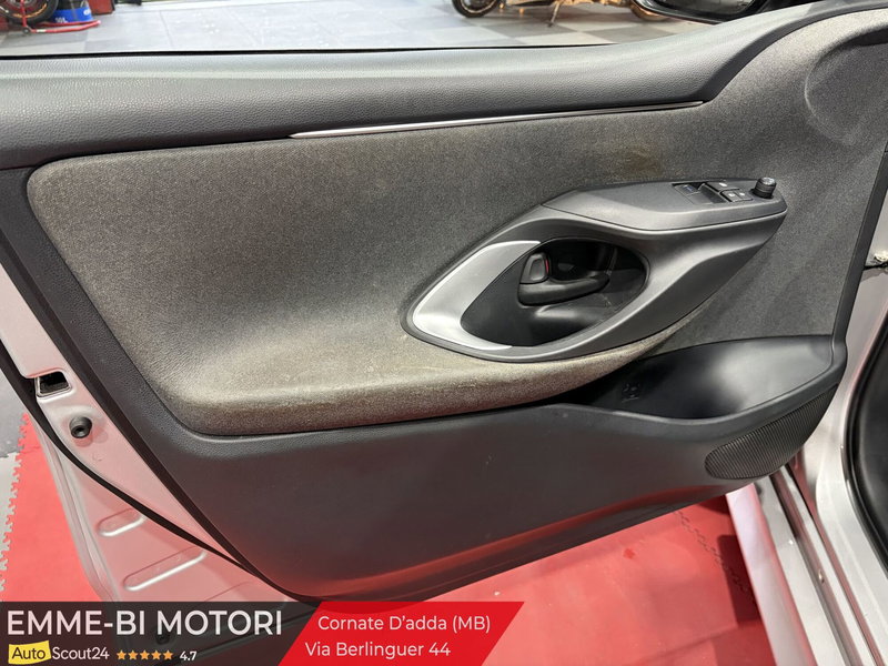 Toyota Yaris usata a Monza e Brianza (14)
