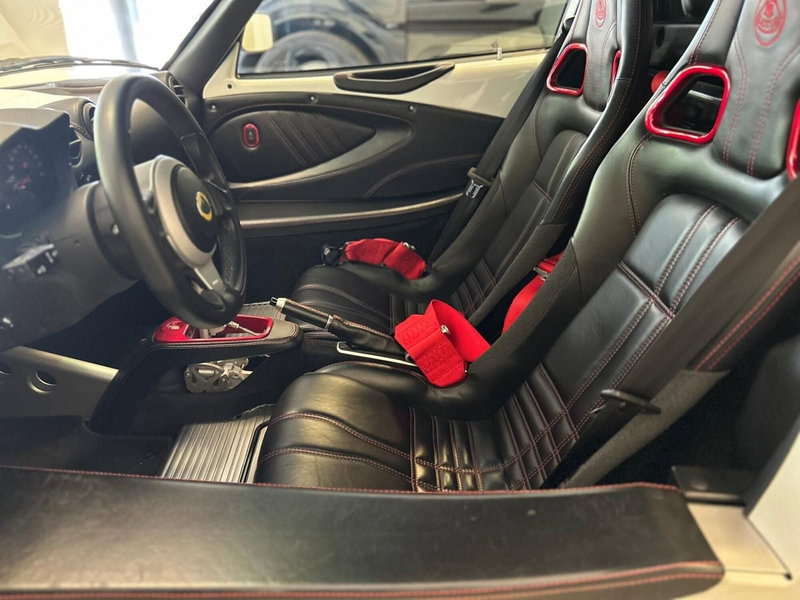 Lotus Exige Coupé usata a Novara (8)