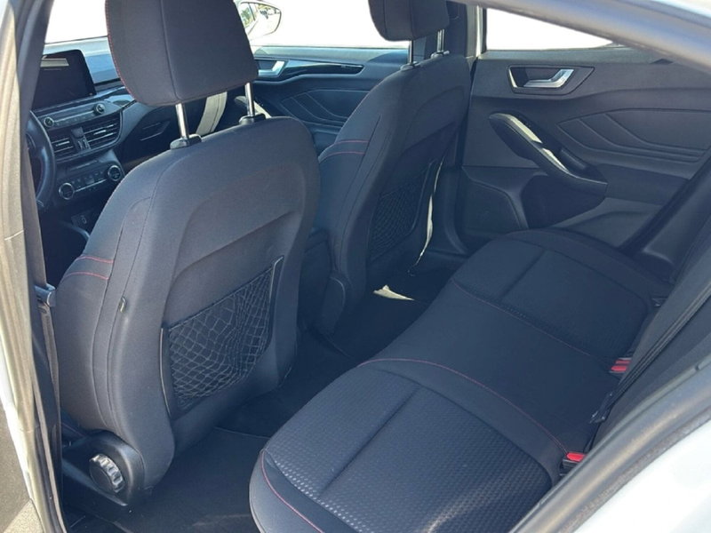 Ford Focus usata a Massa-Carrara (15)